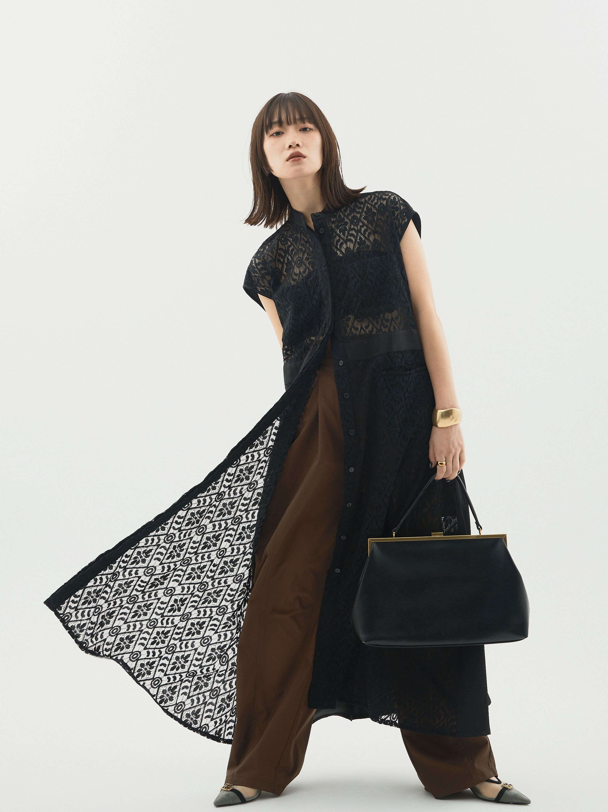 10_5b85e569-f430-477f-8322-