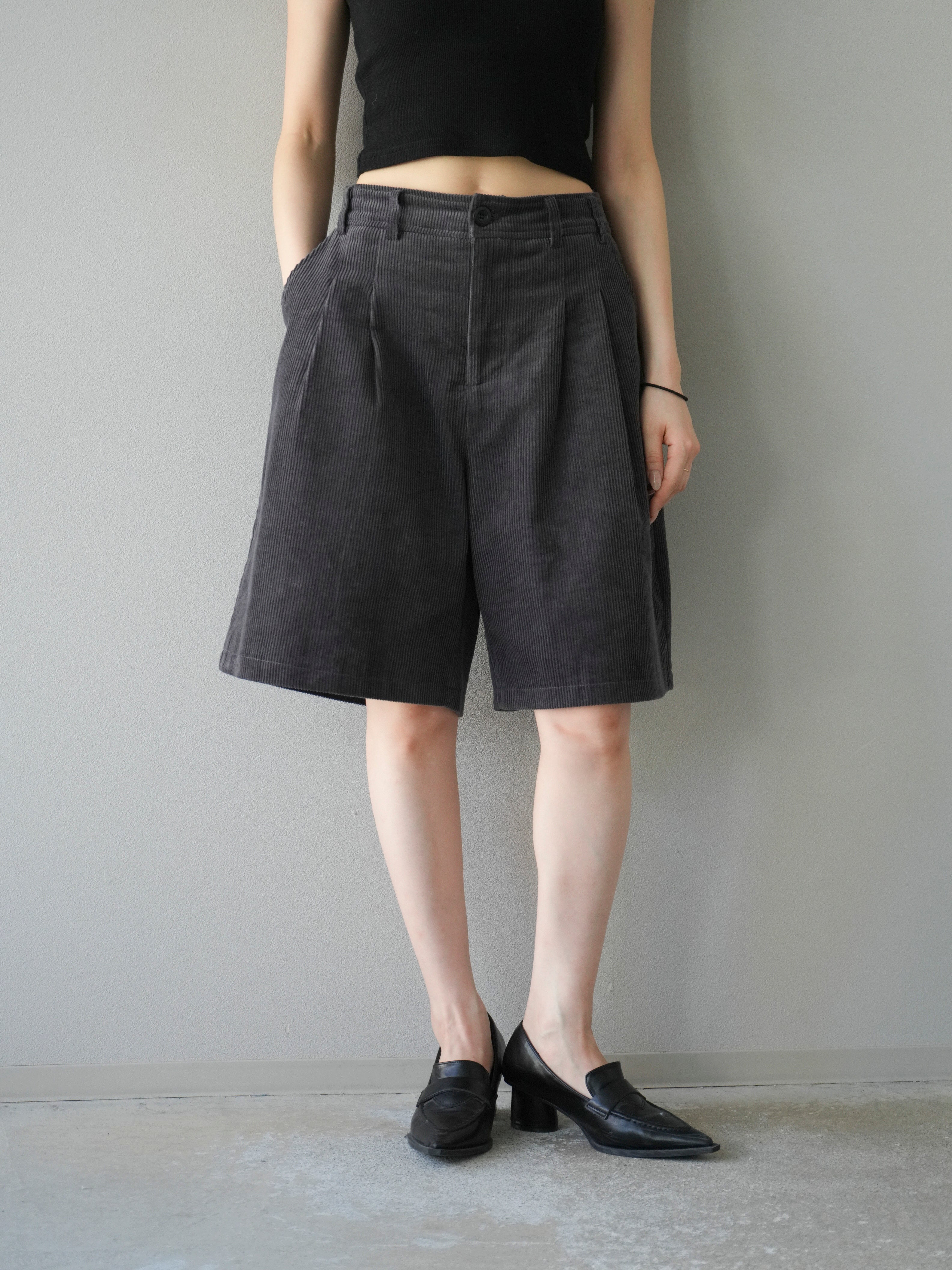 予約]コーデュロイハーフパンツ/グレー – Lumier