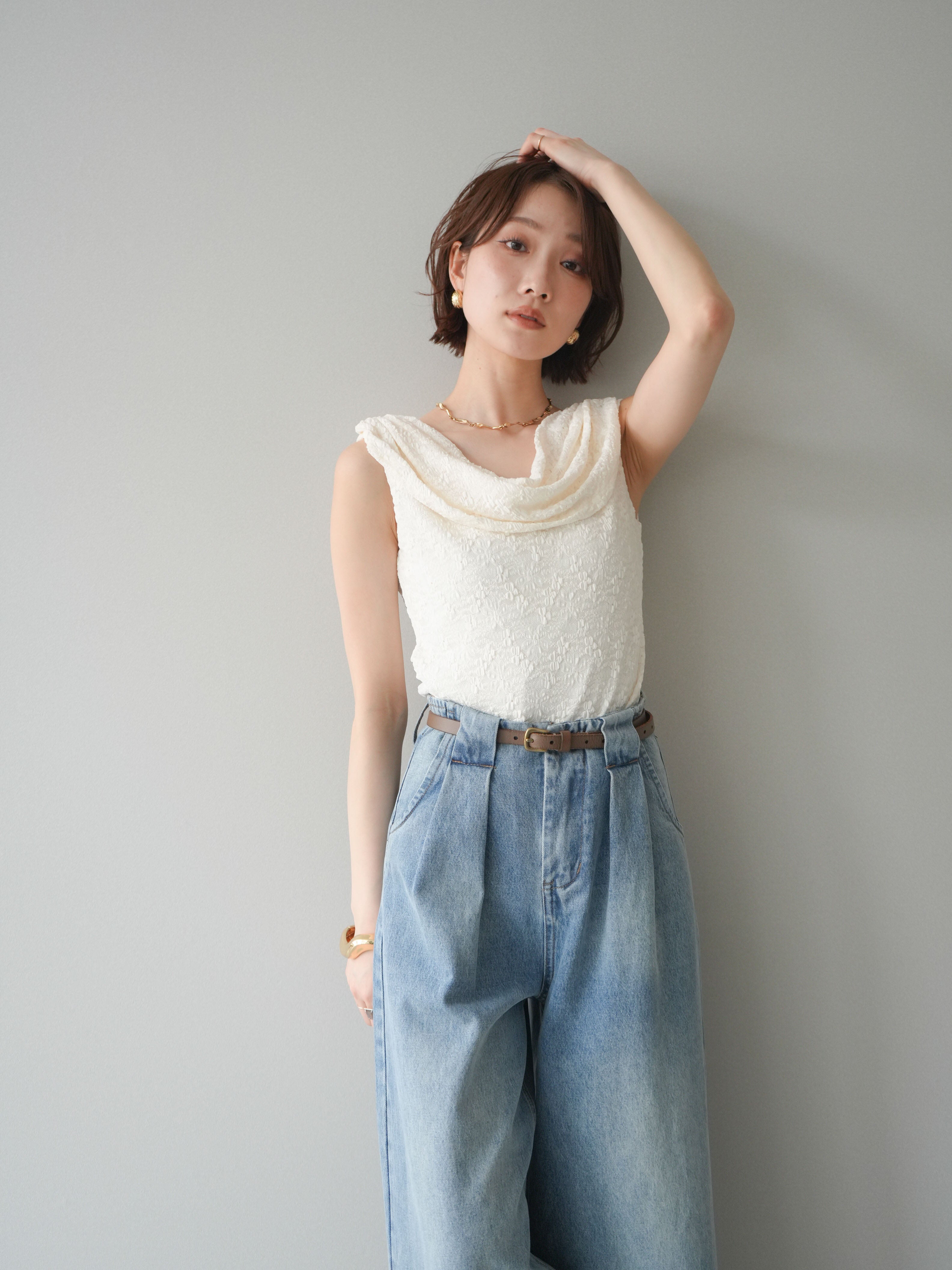 予約]レースドレープネックアシメトップス/ivory – Lumier