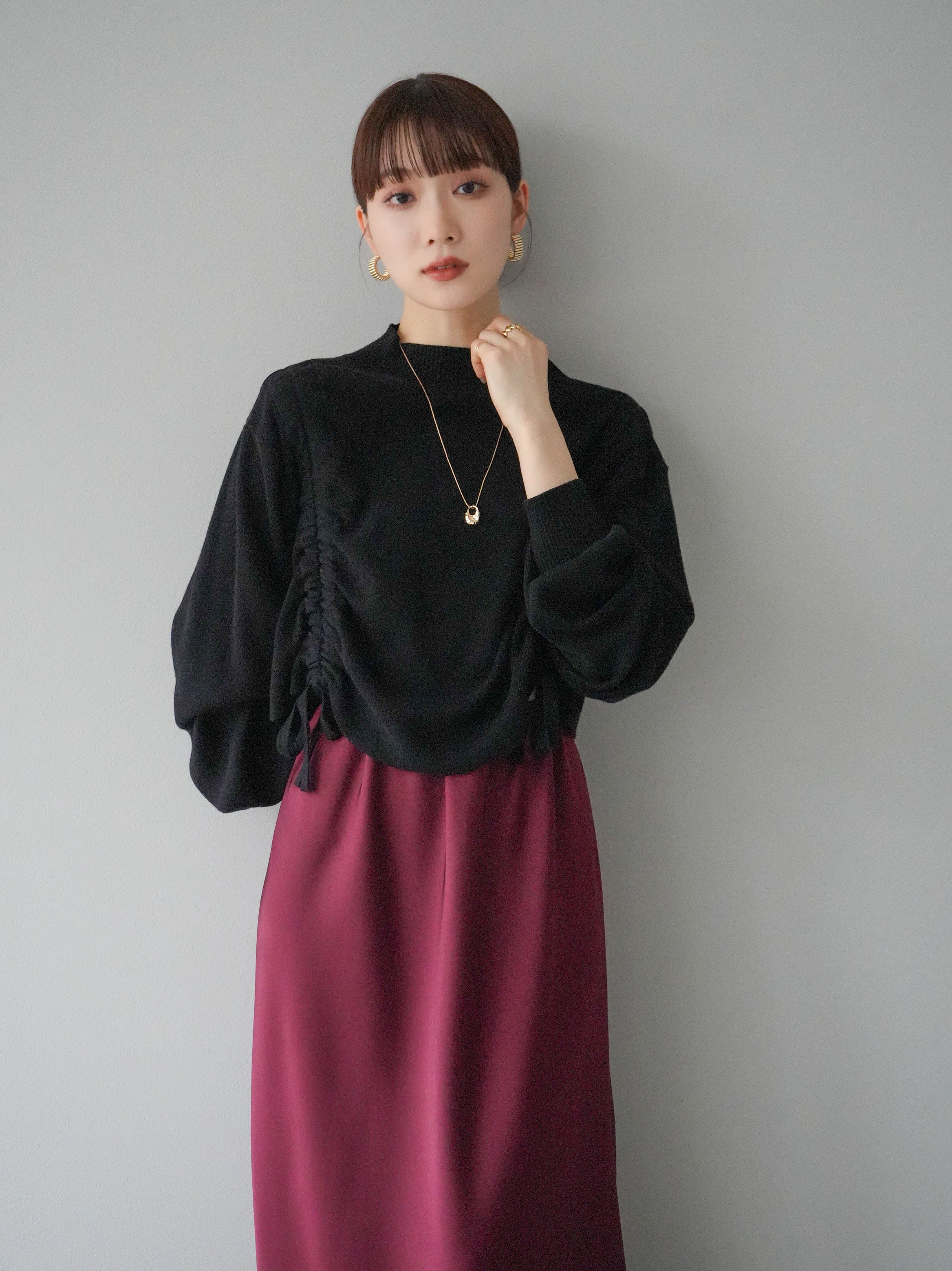 予約]ドロストボトルネックショートニット/ブラック – Lumier