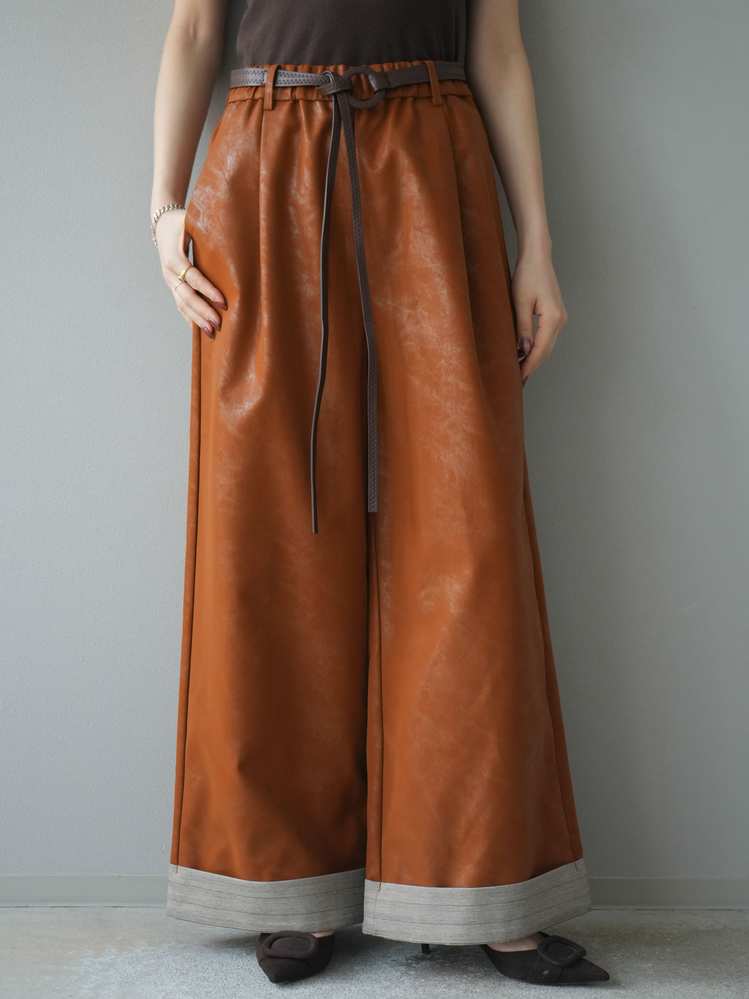 エルメス　レザー　スカート　プリーツ　オレンジ エルメス(HERMES)エルメス スカート スカート 衣料品 ボトムス