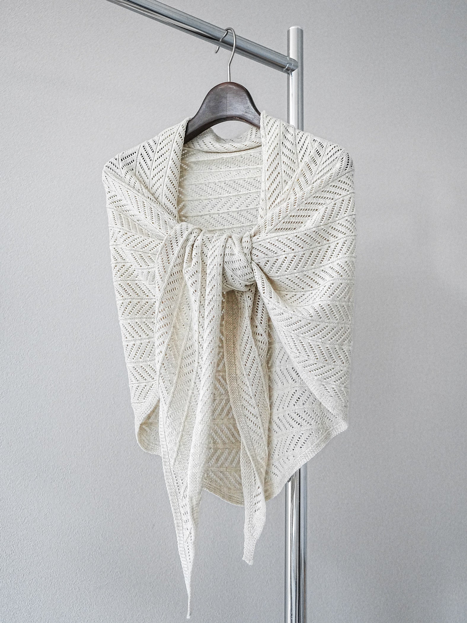 予約]透かしあみニットマルチスカーフ/アイボリー – Lumier