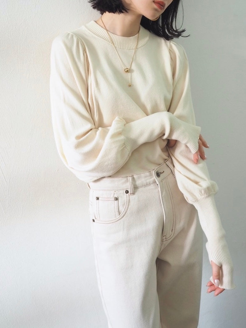 予約]フィンガーホールボリュームスリーブニットトップス/アイボリー