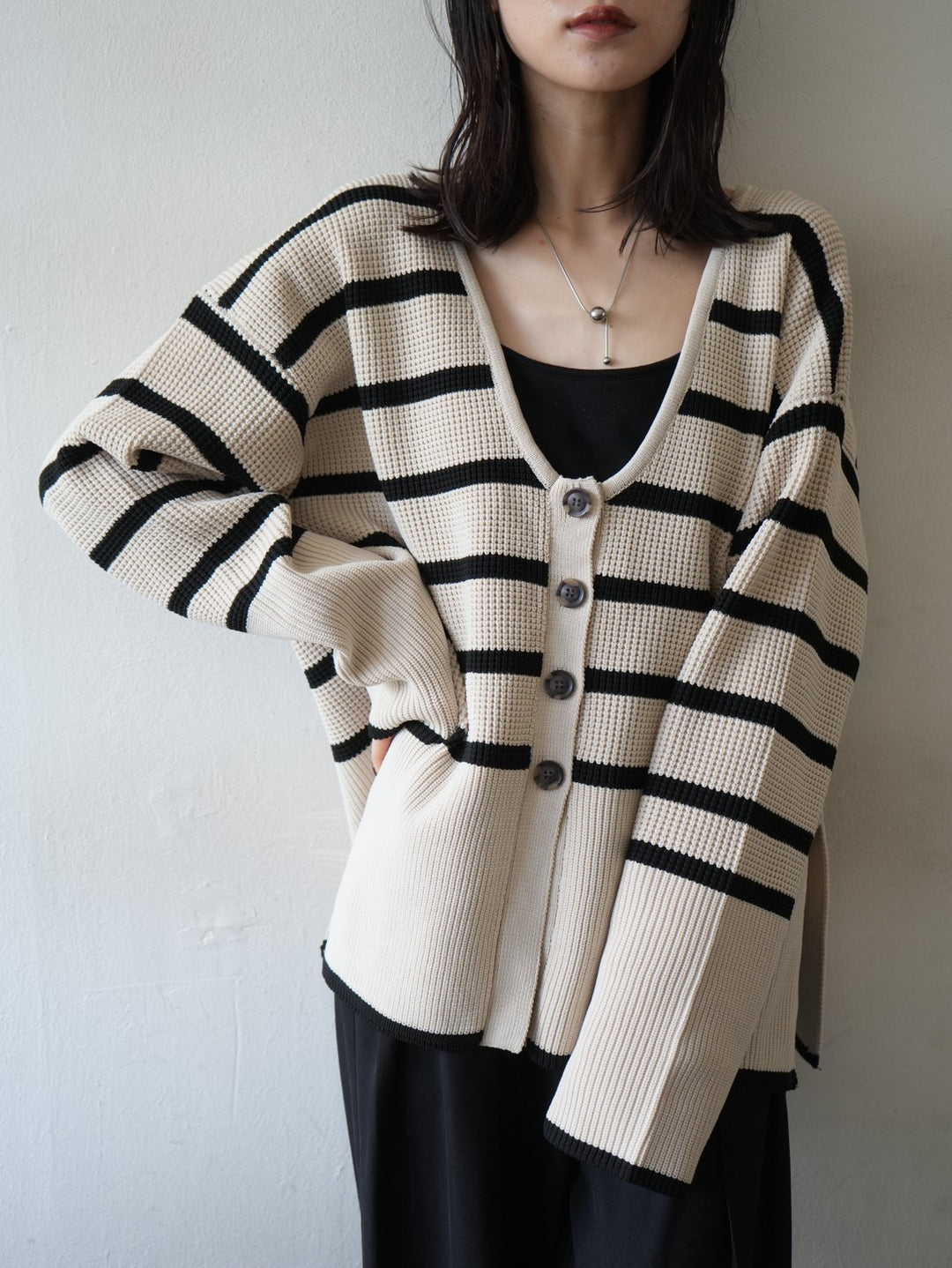 15,000円以上購入で未発売ニットカーデ無料プレゼント！