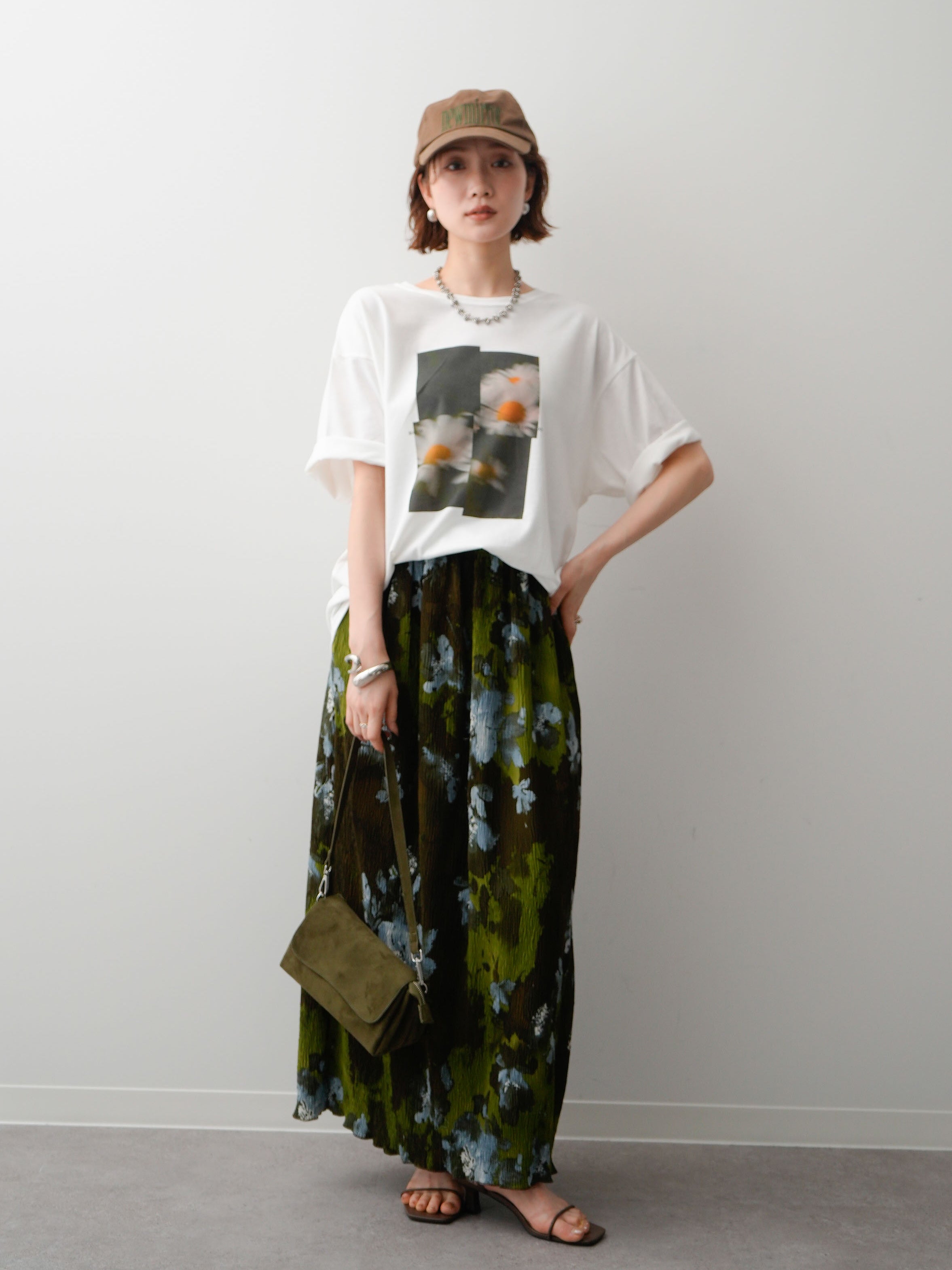 SET]フラワーフォトTEE+フラワープリントIラインギャザースカート(2set