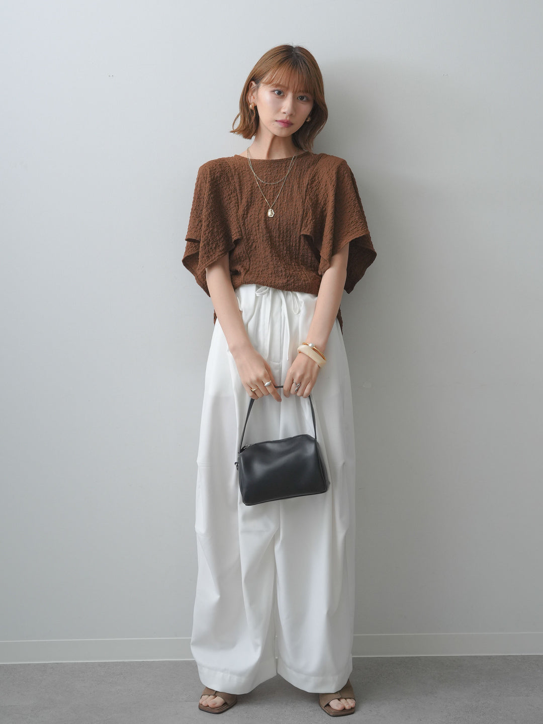 [予約]フクレジャガードケープスリーブトップス/brown
