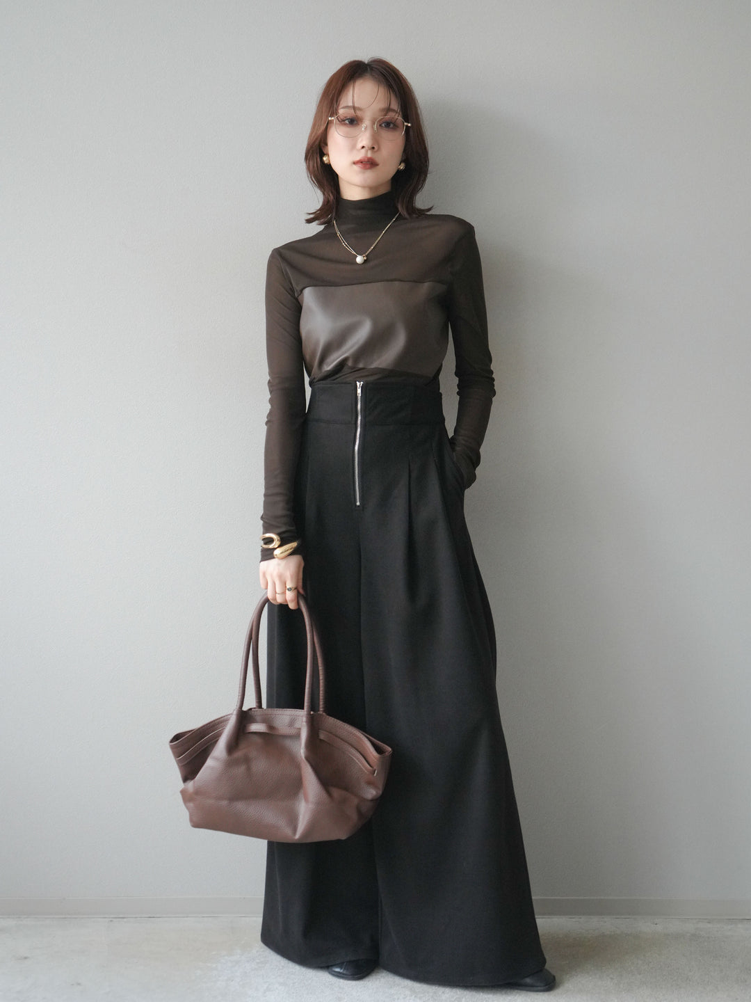 [予約]レザー切替プチネックシアートップス/khaki