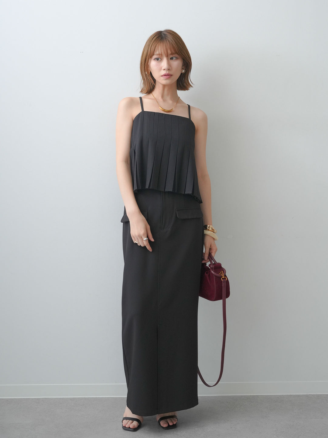 [SET]クレープデシンタックキャミソール+クレープデシンフラップ付きストレートスカート(2set)