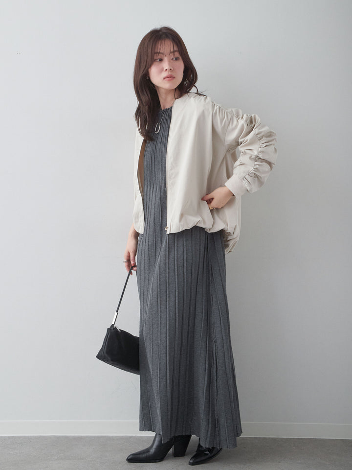 【套裝】褶皺針織無袖連身裙 + 方形波浪一觸式手鐲（兩件套）