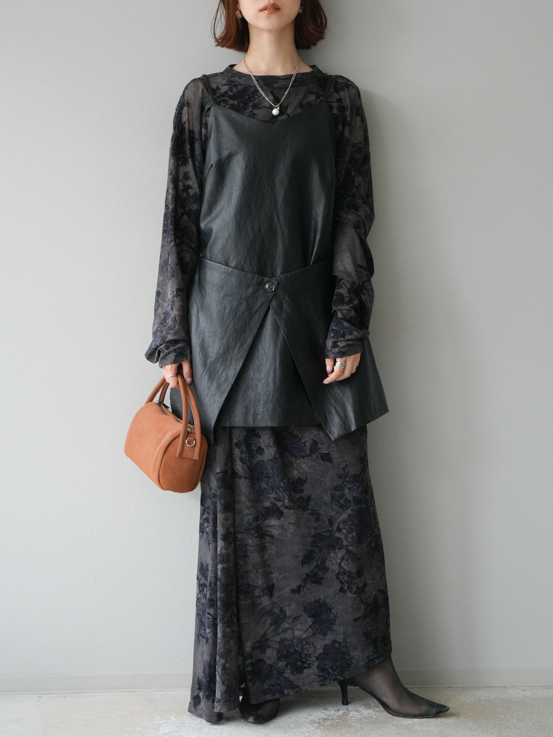 [予約]レイヤードレザーキャミソールチュニック/ブラック