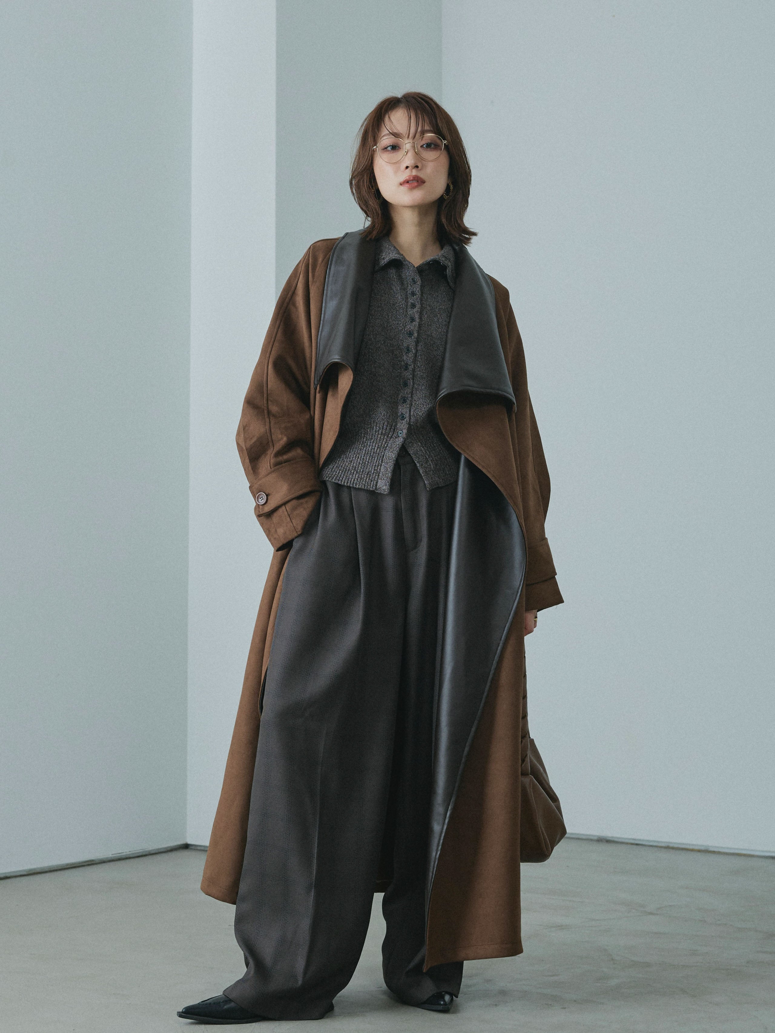 ok.soon（オクスン） スエード レザー ロングコート完売品 ok.soon（オクスン） スエード レザー ロングコート完売品 2025