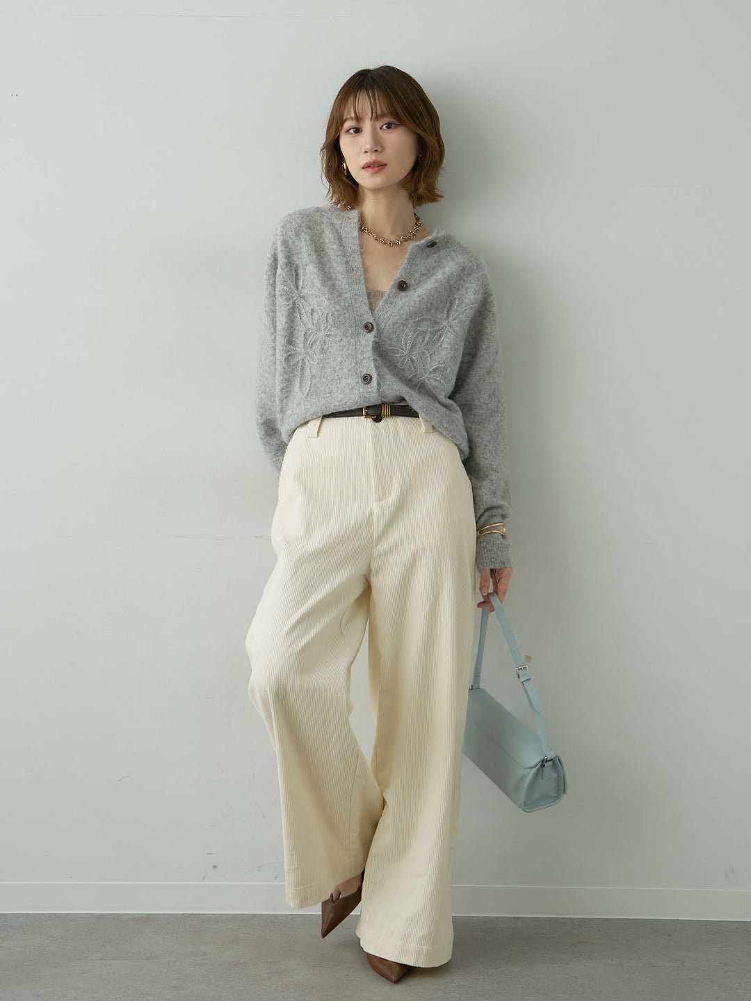 [SET]フラワーエンブロイダリーカーディガン+ベルト付コーディロイワイドストレートパンツ(2set)