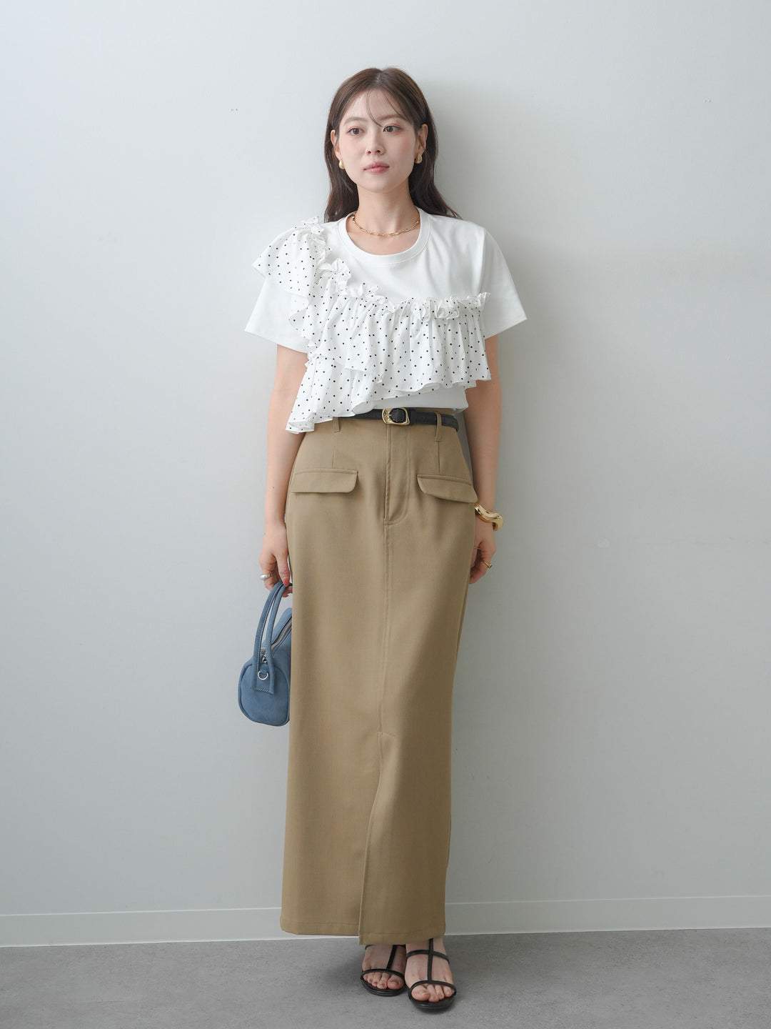 [SET]ドットギャザーフリルデザインTEE+クレープデシンフラップ付きストレートスカート(2set)