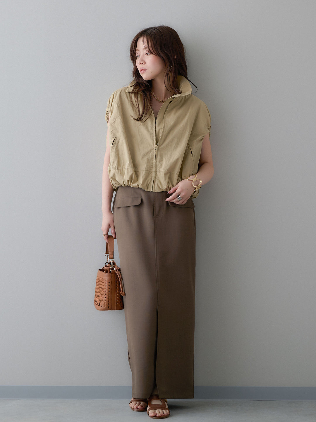 [SET]バルーンギャザーベスト+クレープデシンフラップ付きストレートスカート(2set)