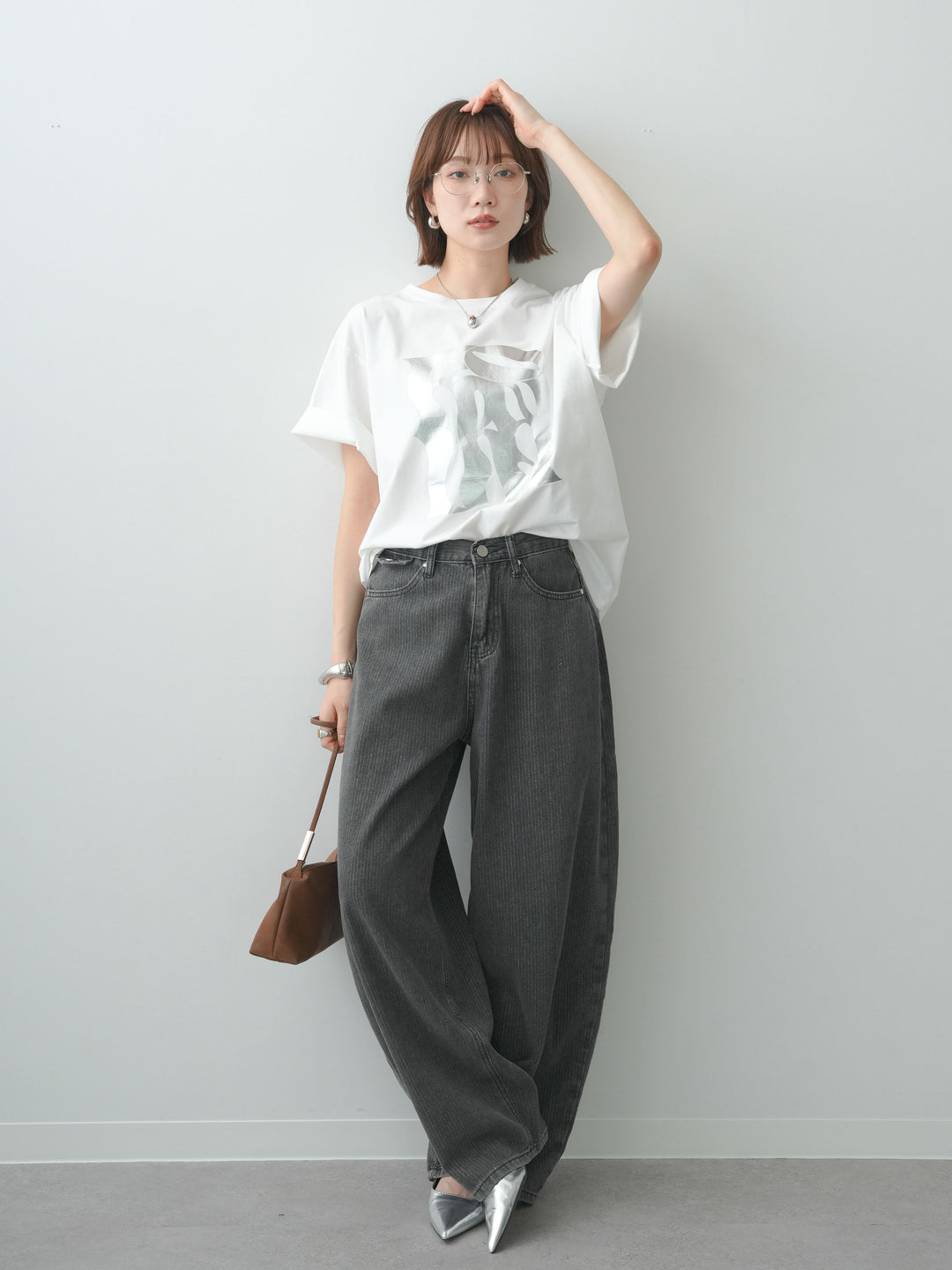 [SET]クールタッチアートロゴオーバーTEE+ニュアンスウォッシュカーブデニム(2set)