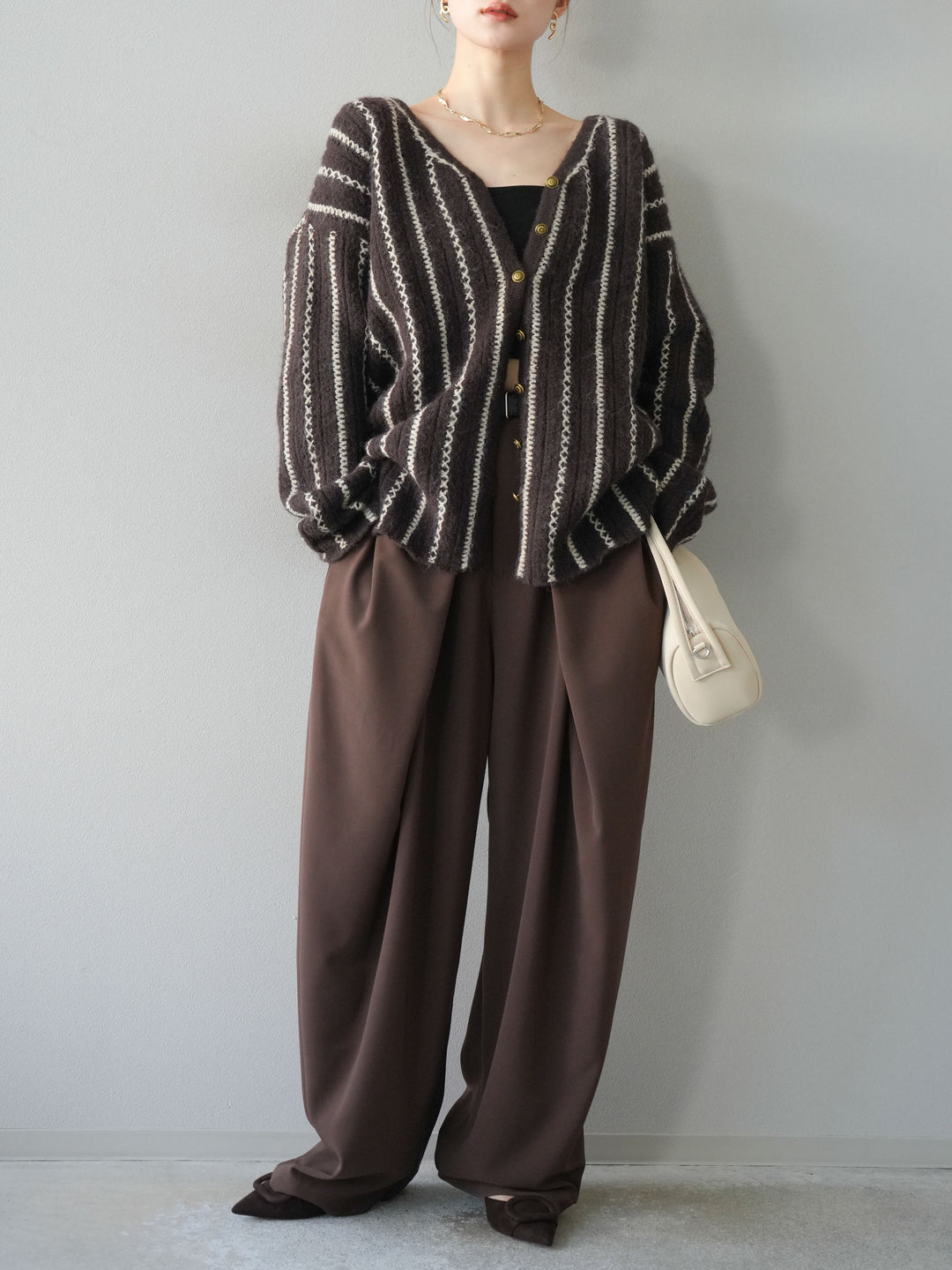 [予約]ベルト付タックワイドパンツ/ブラウン