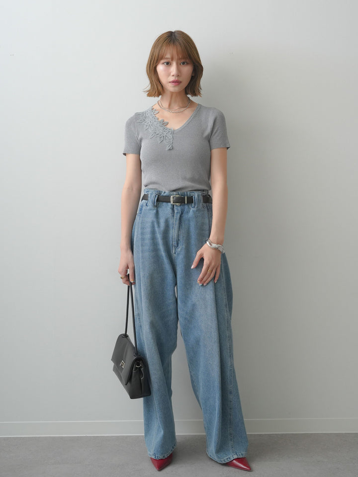 [予約]アシメフラワーレースVネック半袖ニットトップス/gray