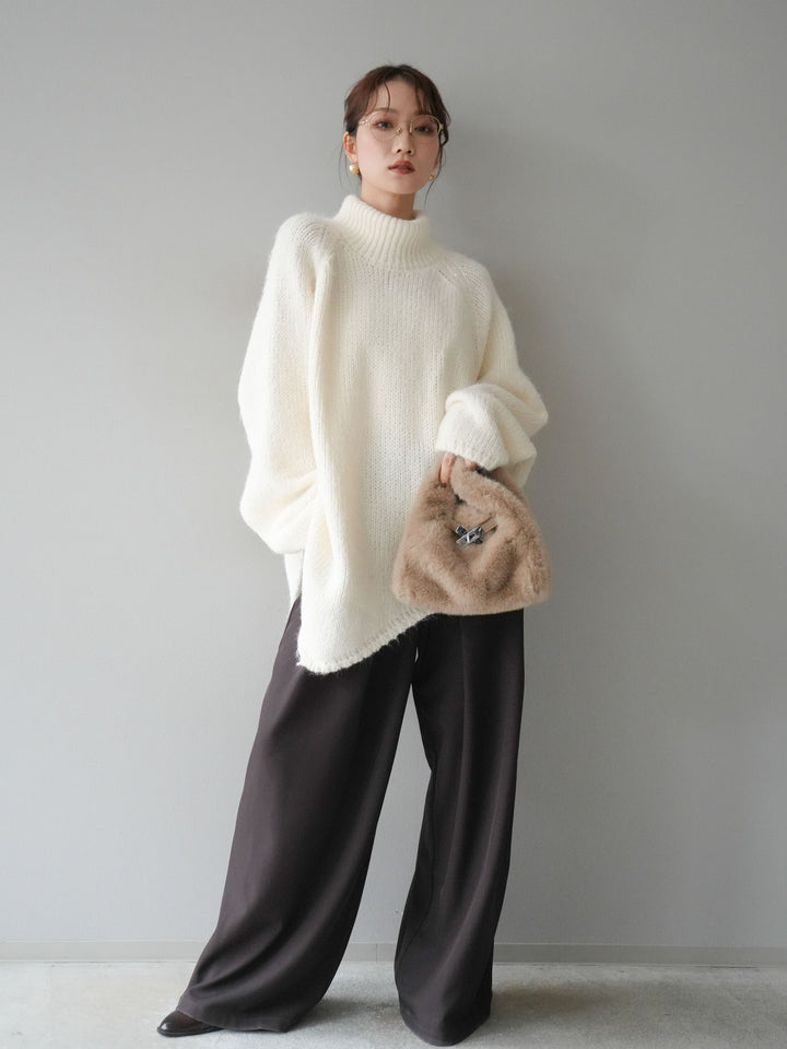 [予約]アシンメトリーハイネックニットプルオーバー/beige