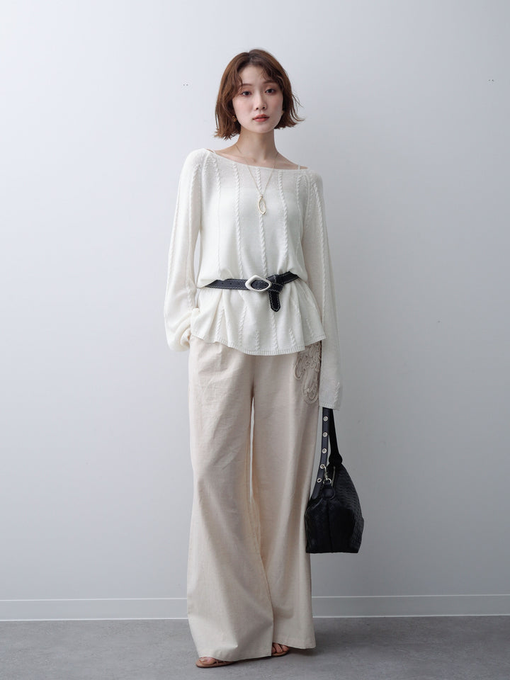 [予約]ベルト付ケーブルデザインニットトップス/white