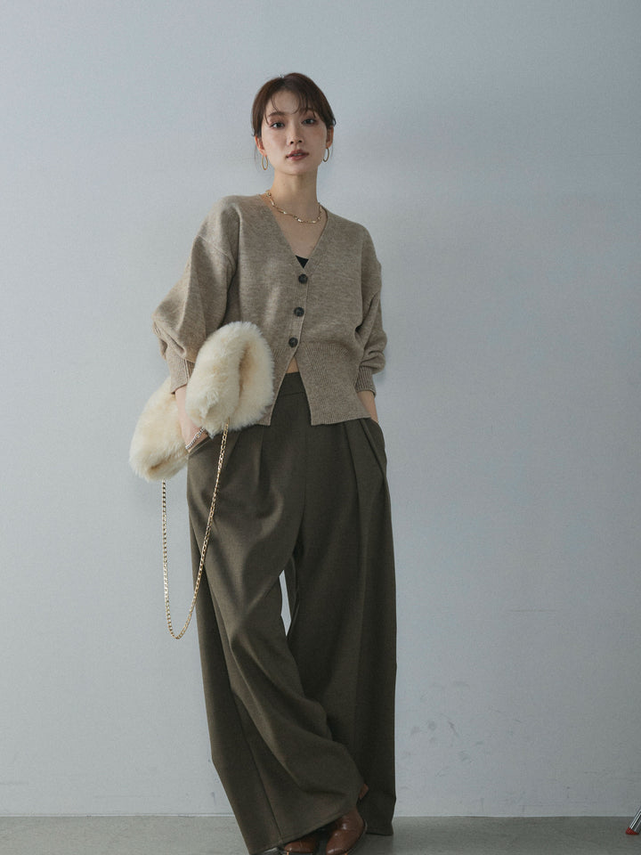 【Allure】[SET]アルパカタッチVネックカーディガン+スカーフ付ワイドパンツ(2set)