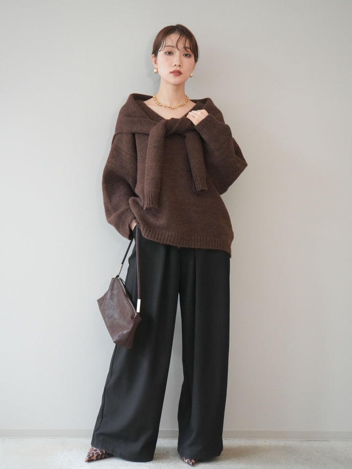 [予約]ストール付きVネックニットプルオーバー/brown