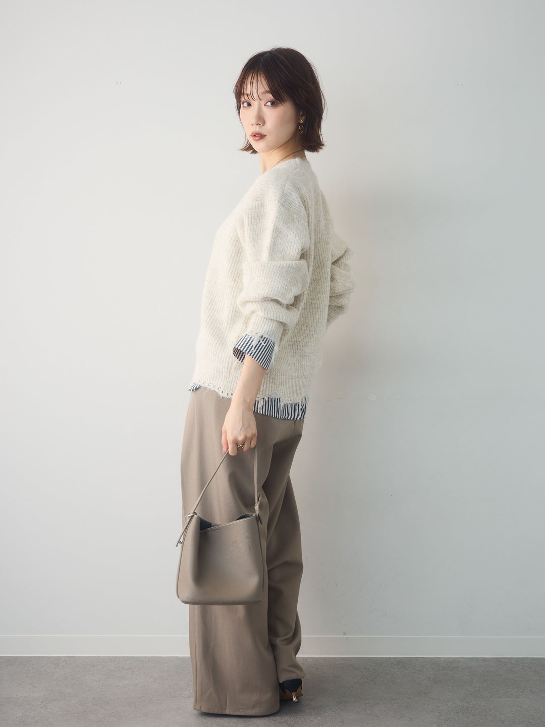 [SET]シャツレイヤードデザインモヘアプルオーバー+ツイルタックワイドパンツ(2set)