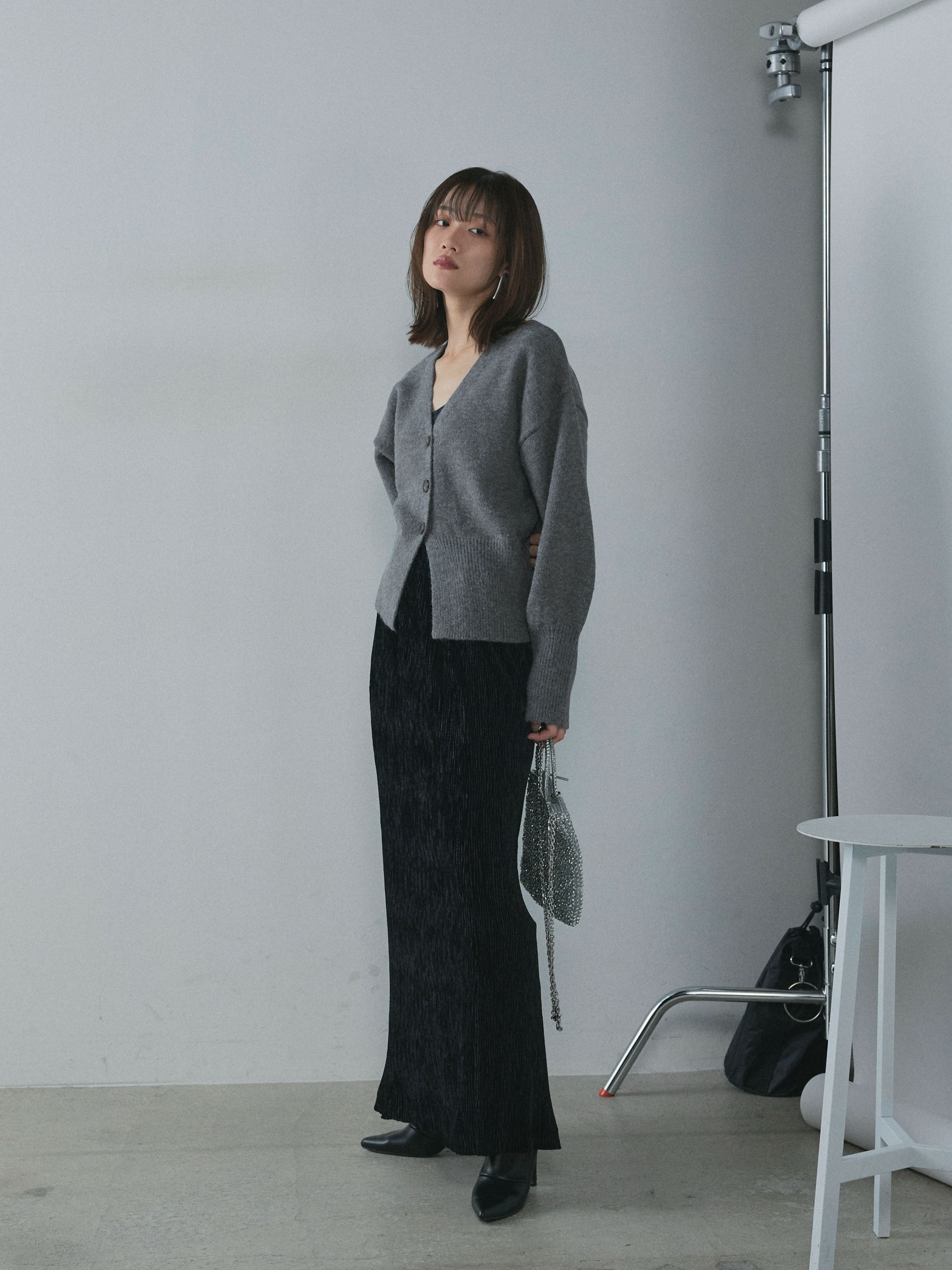 美品 ALESSANDRA RICH アレッサンドラ・リッチ カーディガン 1点 38 XS～Sサイズ相当 アルパカ他 ショート丈 ラインストーン パール レディース AD1601A18 ADAM ET ROPÉ FEMME(アダム エ ロペ ファム) / アルパカニット