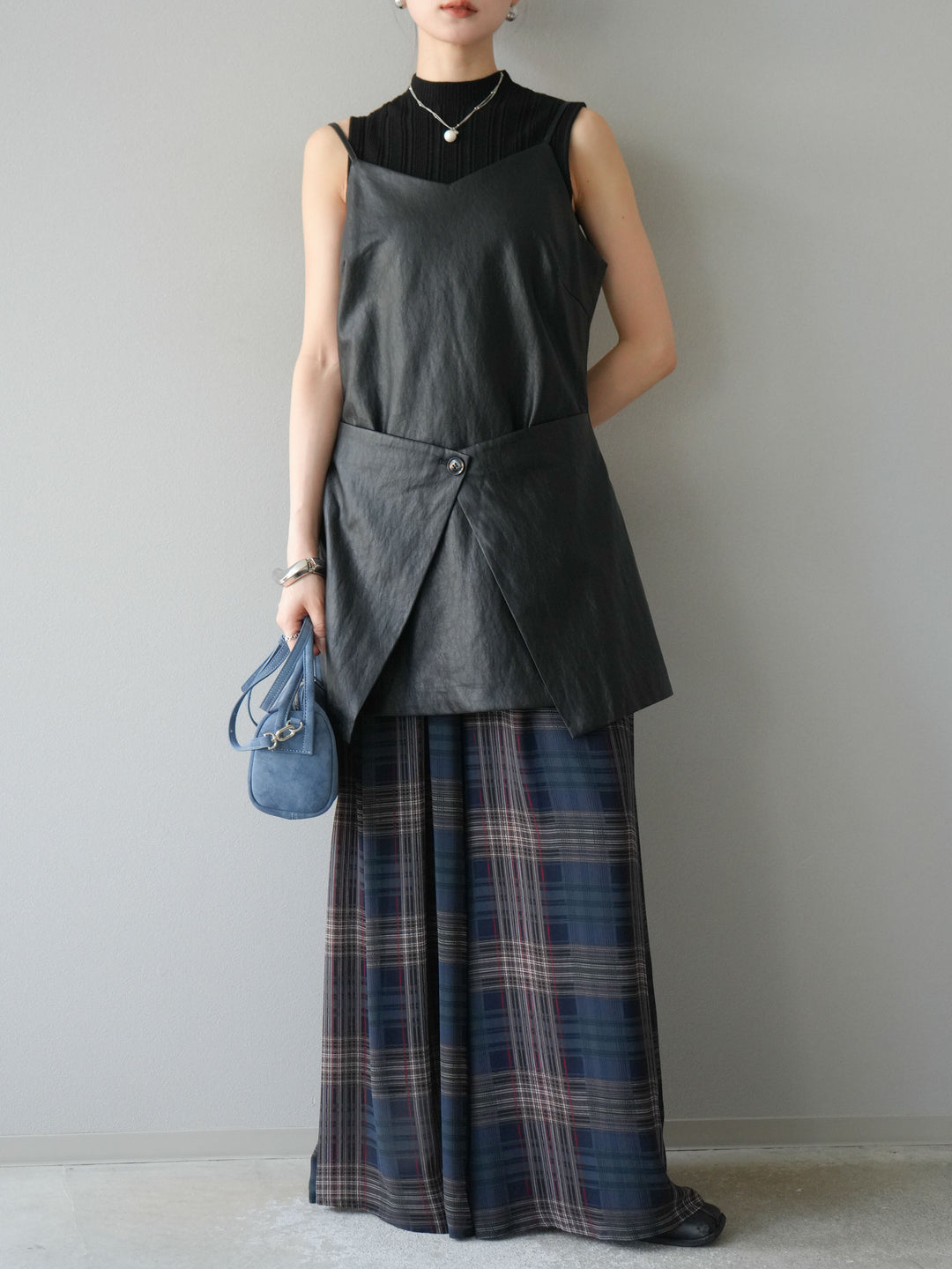 [予約]レイヤードレザーキャミソールチュニック/ブラック