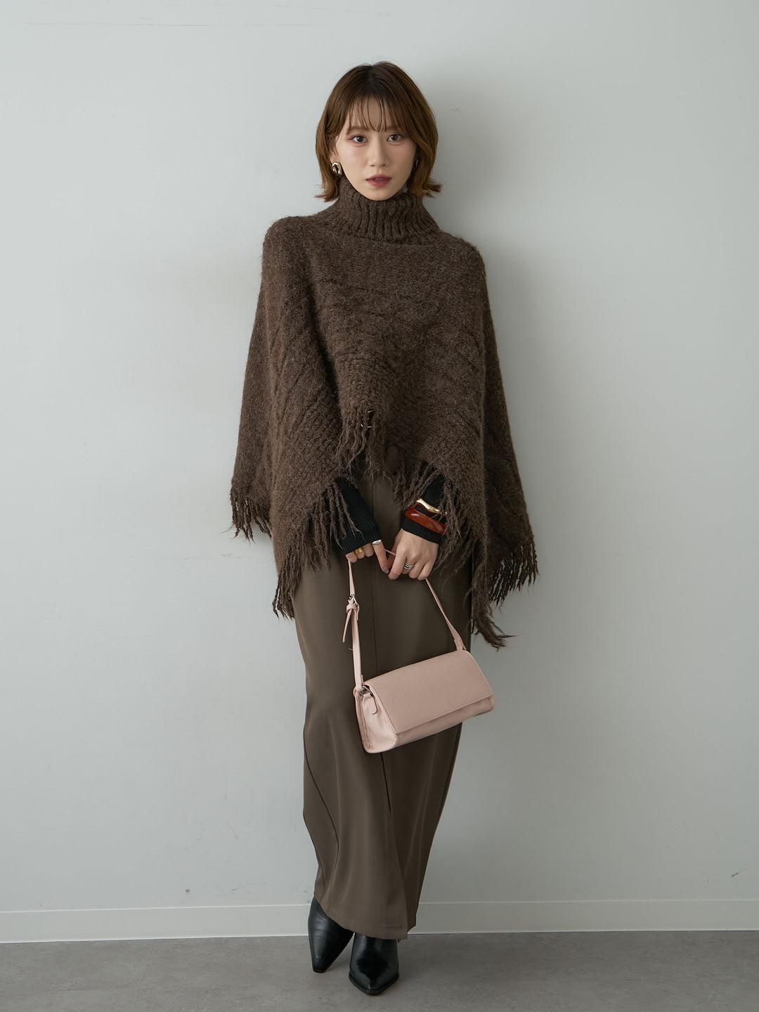 [SET]フリンジケーブルニットケープ+クレープデシンフラップ付きストレートスカート(2set)