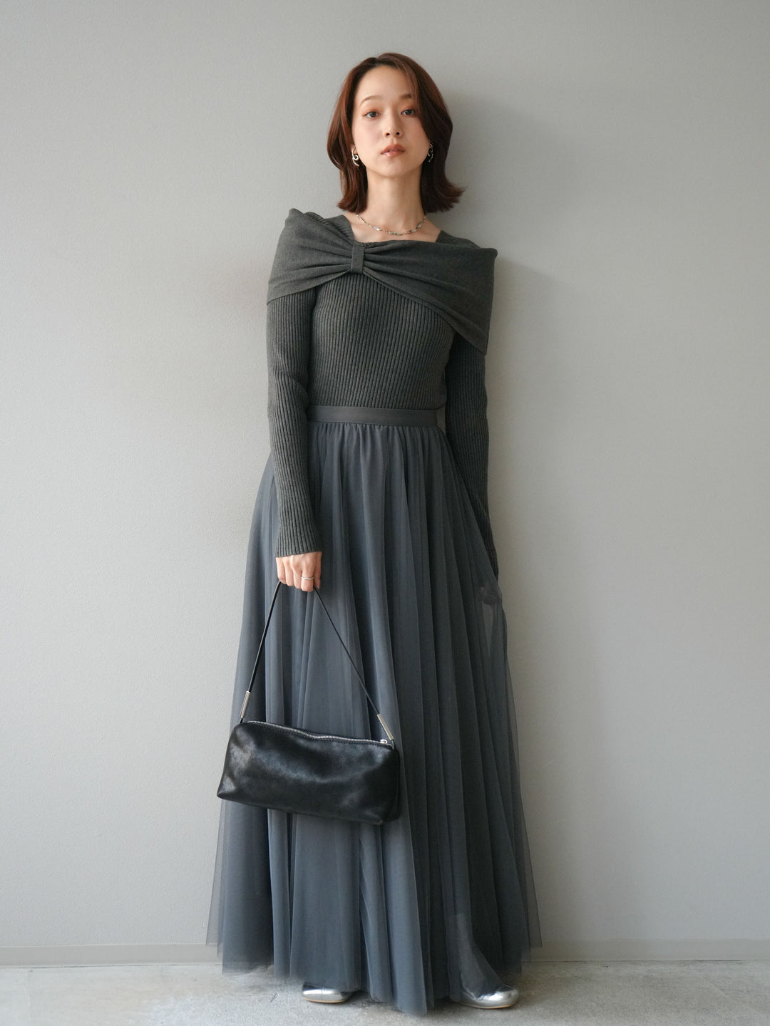 [予約]リボンモチーフオフショルリブニットトップス/gray