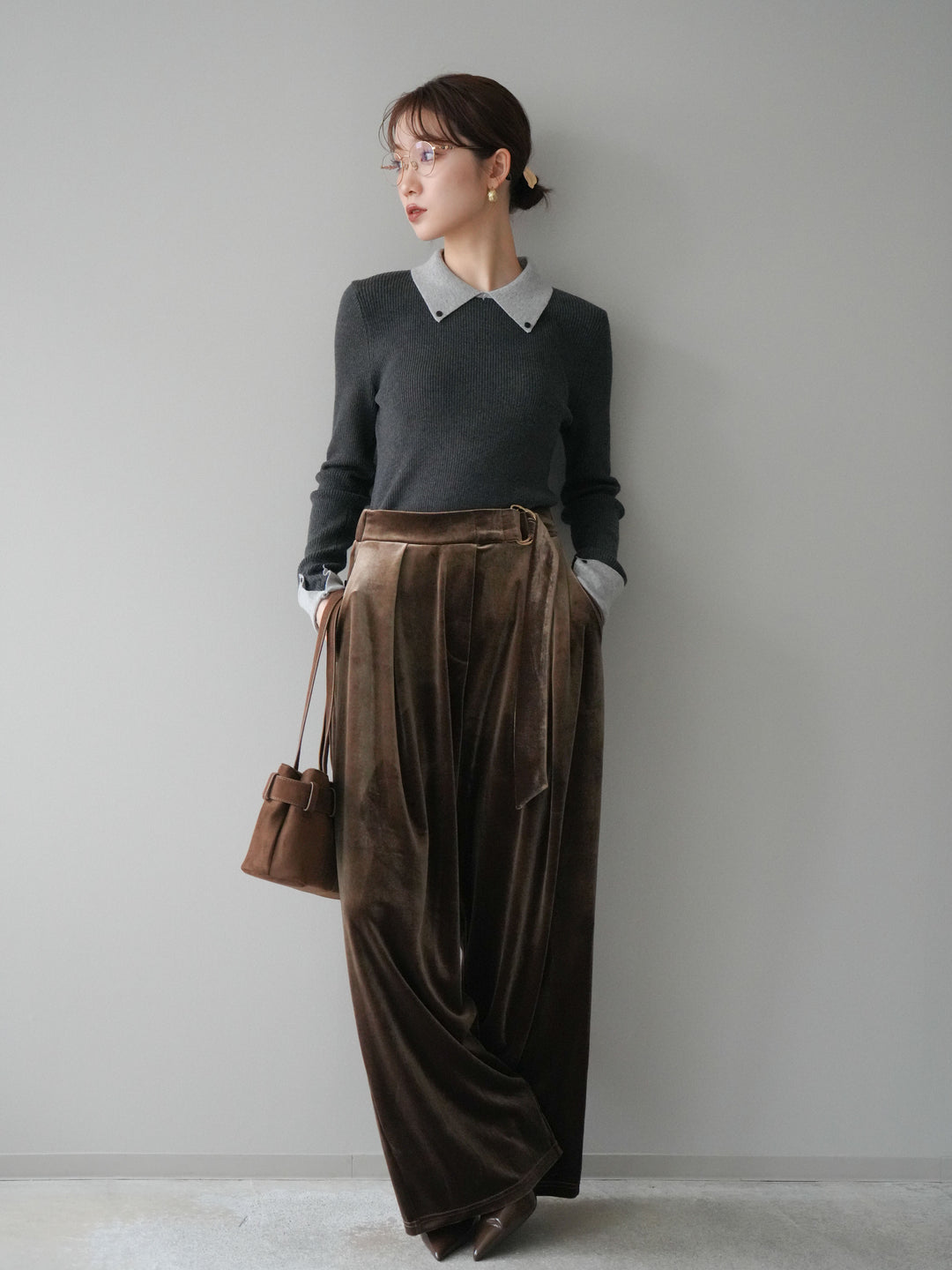 [予約]ニットカフス襟付き配色リブニットトップス/charcoal