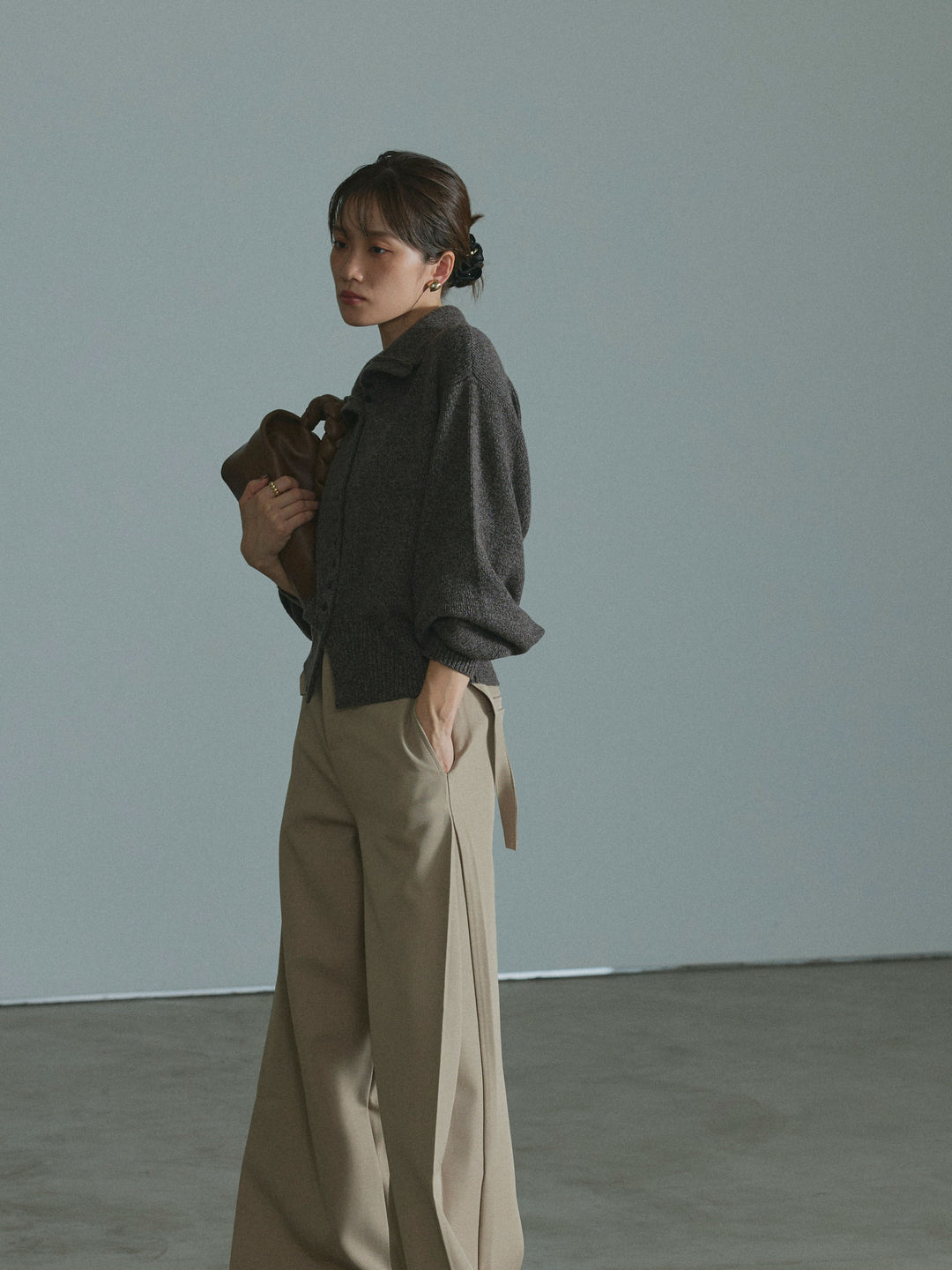 【Allure】[SET]ミックスハイネックカーディガン+サイドタックワイドパンツ(2set)