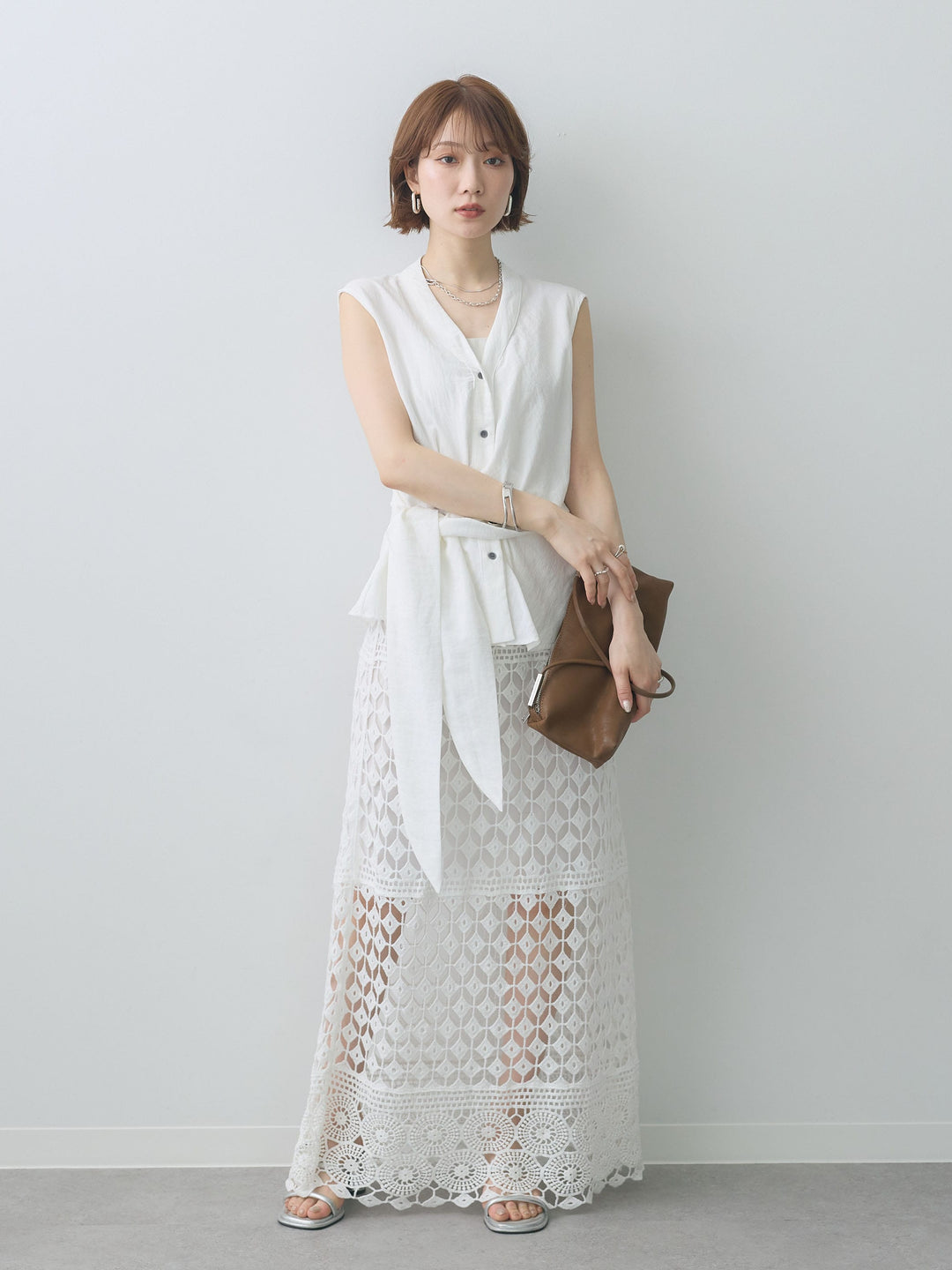 [SET]巻きデザインノースリブラウス+クロシェレースIラインスカート(2set)