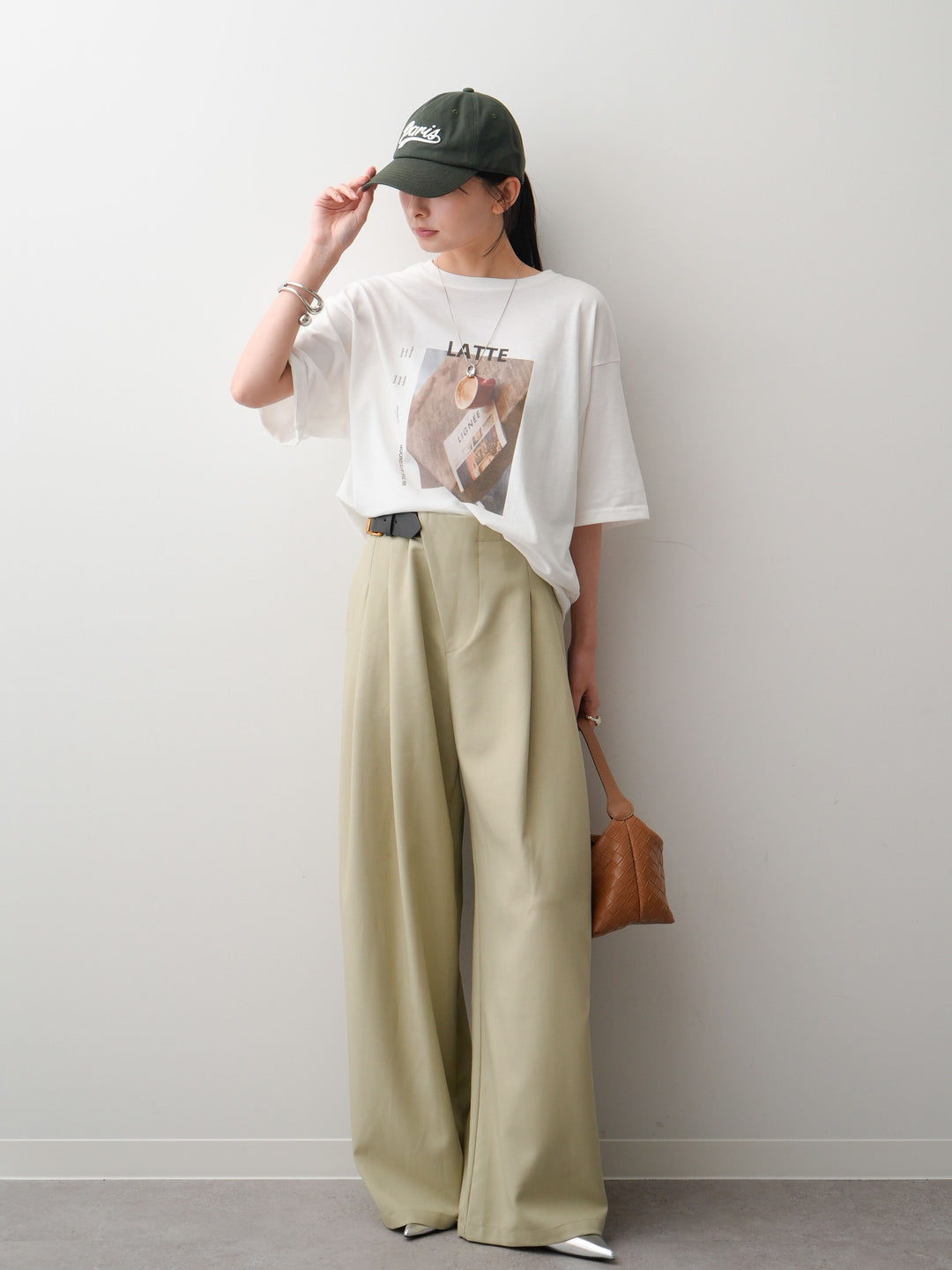 [SET]フォトプリントロゴTEE+アシンメトリーベルトタックワイドパンツ(2set)
