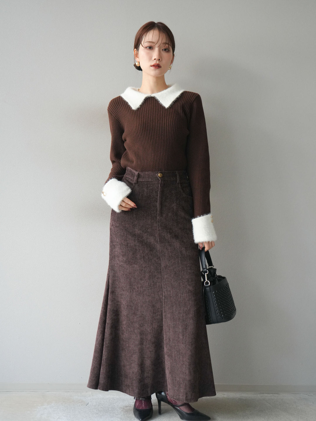 [SET]シャギー襟リブニットトップス+ベルベットマーメイドスカート(2set)
