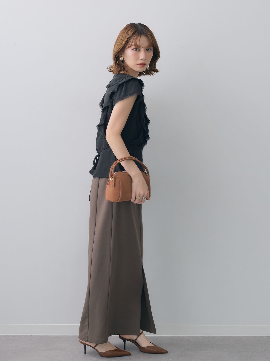 [SET]フリルレースデザインフレンチブラウス+クレープデシンフラップ付きストレートスカート(2set)