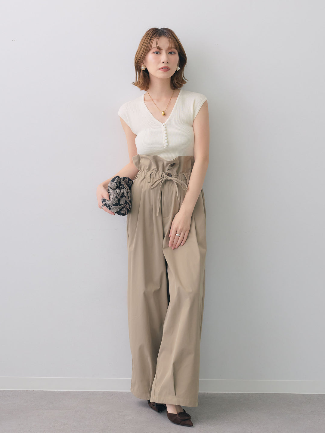 [SET]くるみボタンスリムフレンチニットトップス+選べるアクセセット(2set)