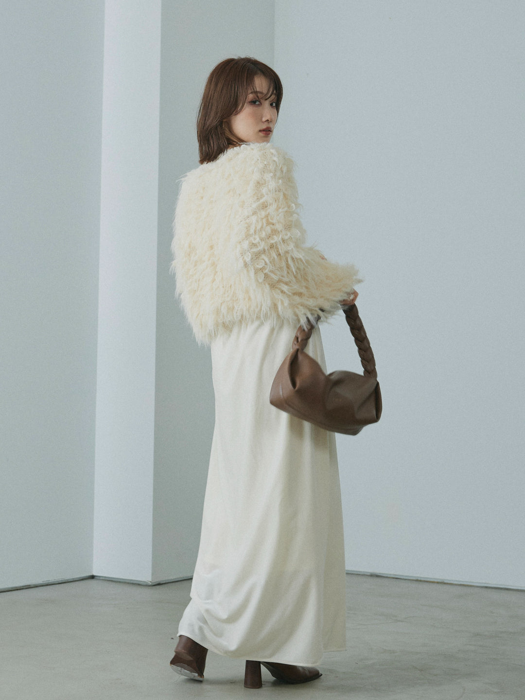 【Allure】[SET]ミックスシャギーループニットプルオーバー+ベロアナロースカート(2set)