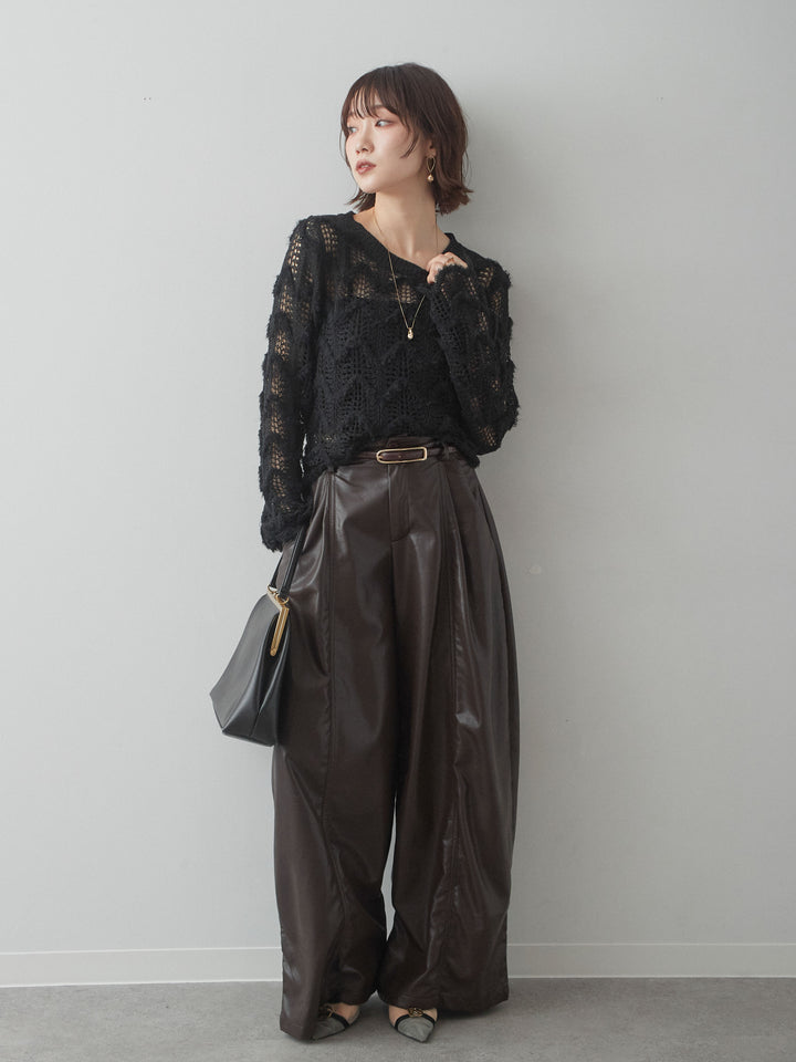 [予約]ウェーブライン透かし編ニットトップス/black