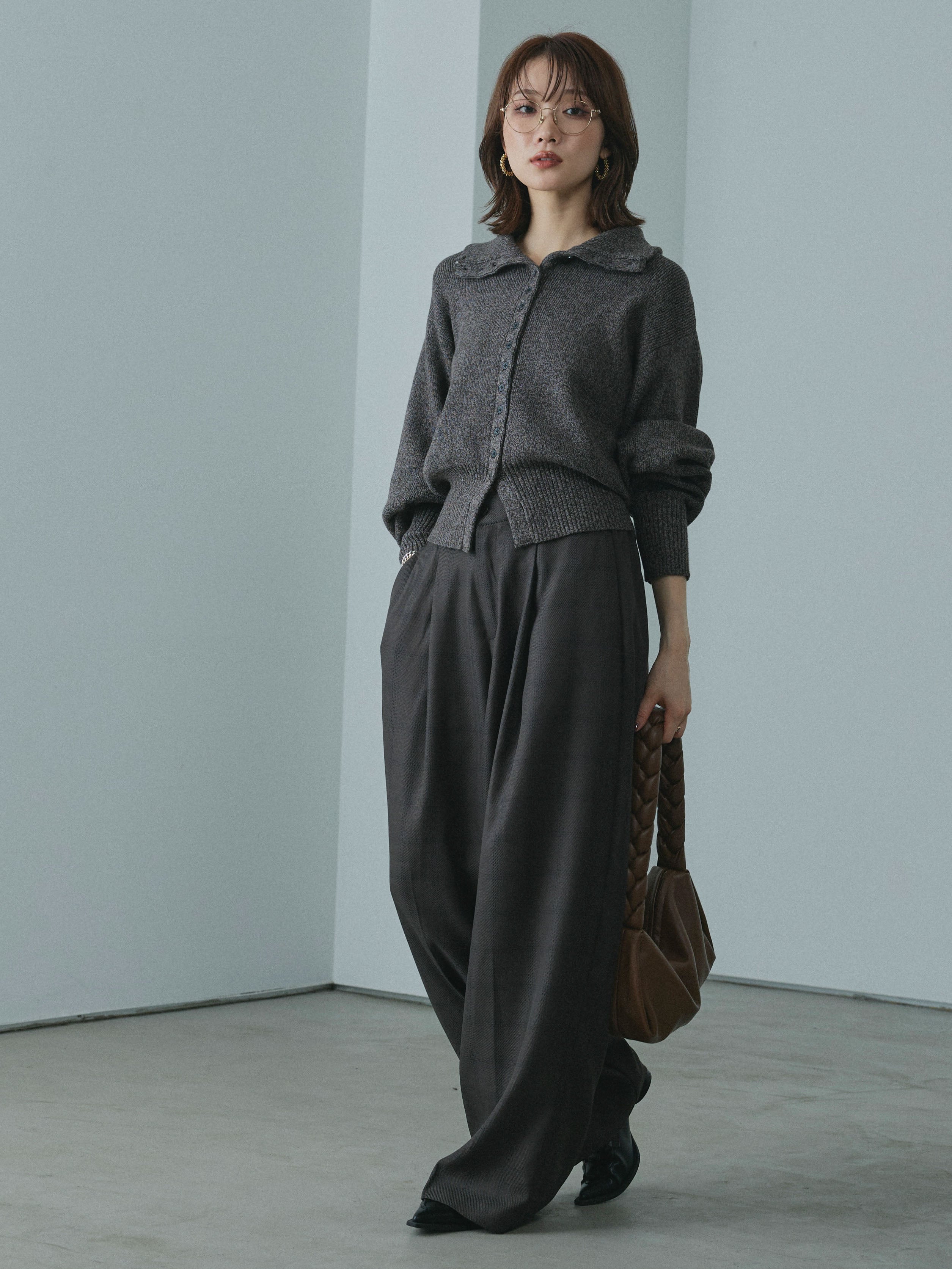 Allure】[SET]ミックスハイネックカーディガン+杢チェックタックパンツ