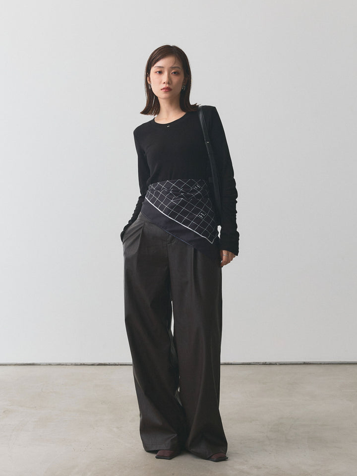 【Allure】[SET]モチーフ付Uネックシアーカットソー+モチーフ付Uネックシアーカットソー(2set)