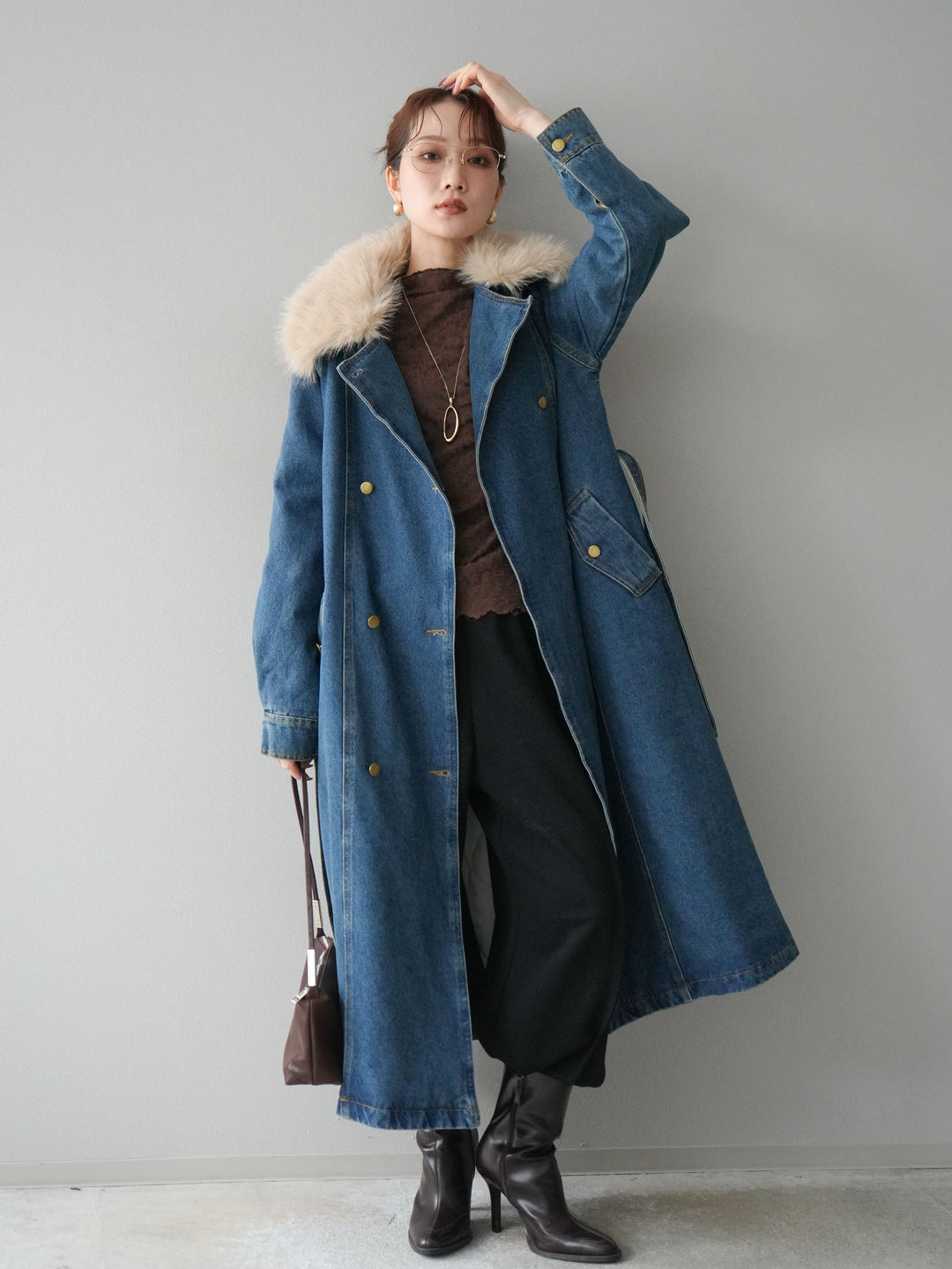 [予約]ファー襟デニムロングコート/blue
