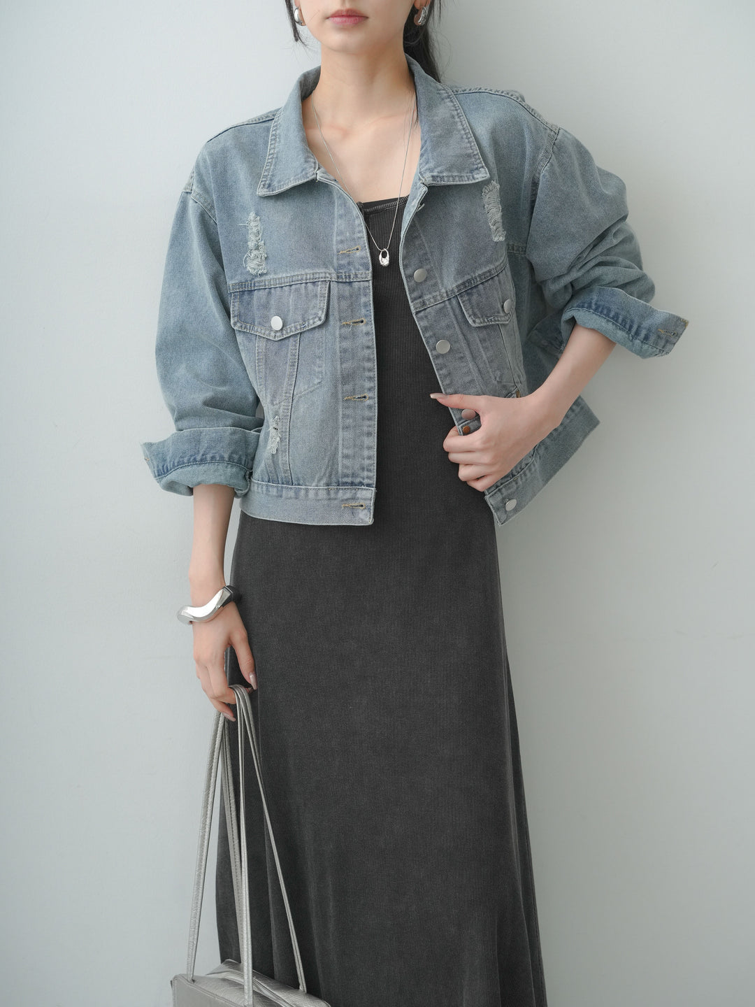 【套裝】著色亨利領羅紋連身裙 + 修補細節牛仔外套（兩件套）