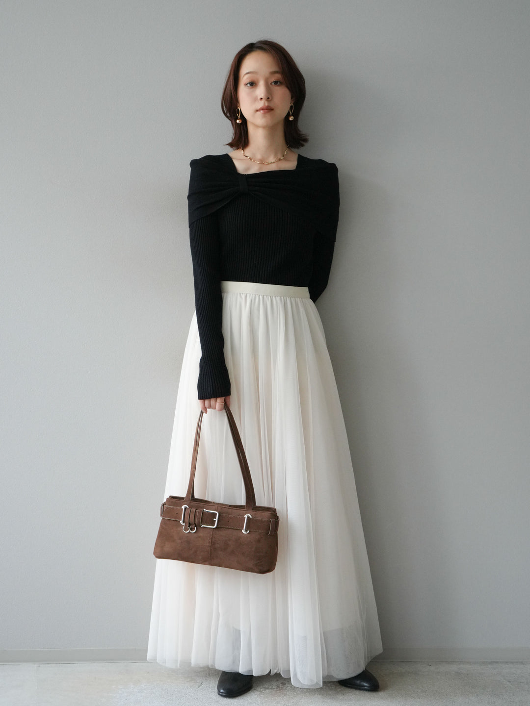 [予約]リボンモチーフオフショルリブニットトップス/black