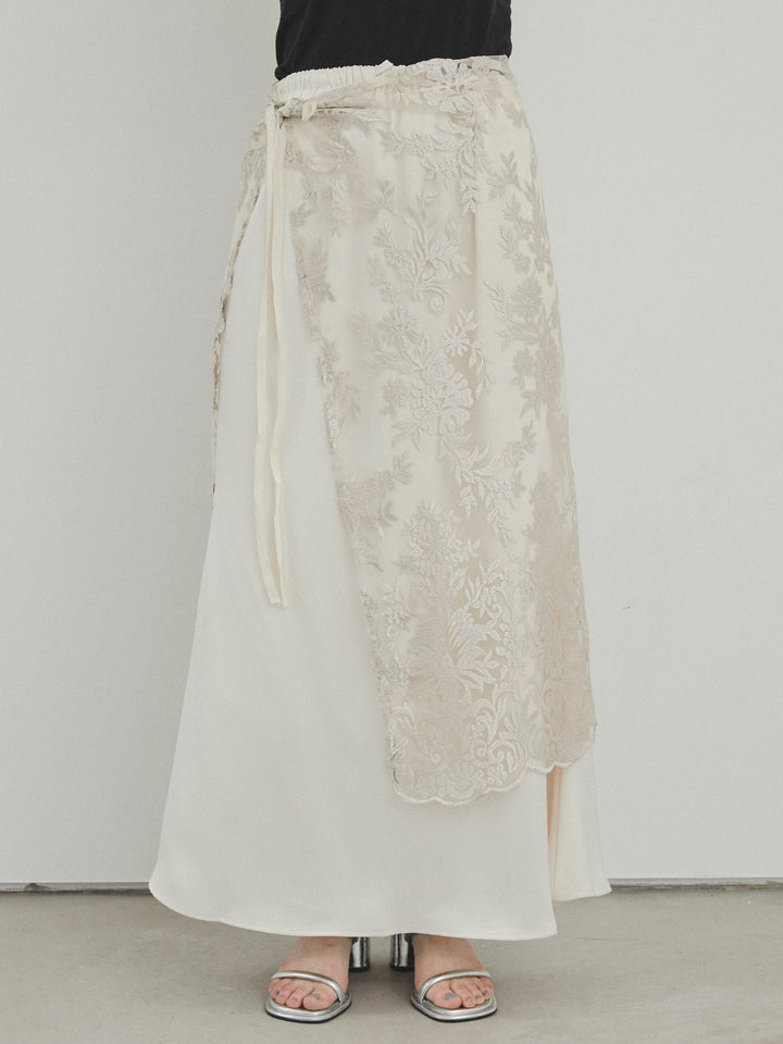 [D] 薄紗提花裹身長裙/米色