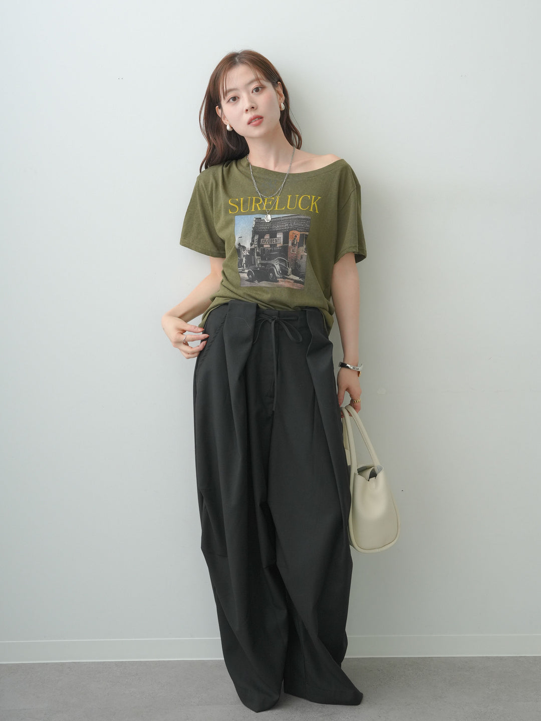 [SET]ワイドネックプリントTEE+ベルトループカーブタックワイドパンツ(2set)