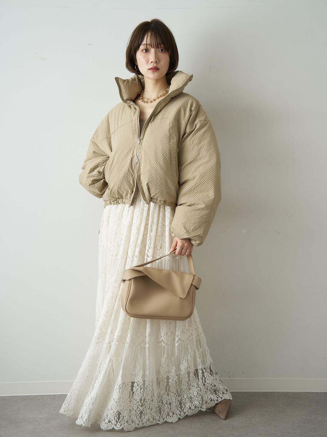 [予約]スタンドカラーショートパフジャケット/beige