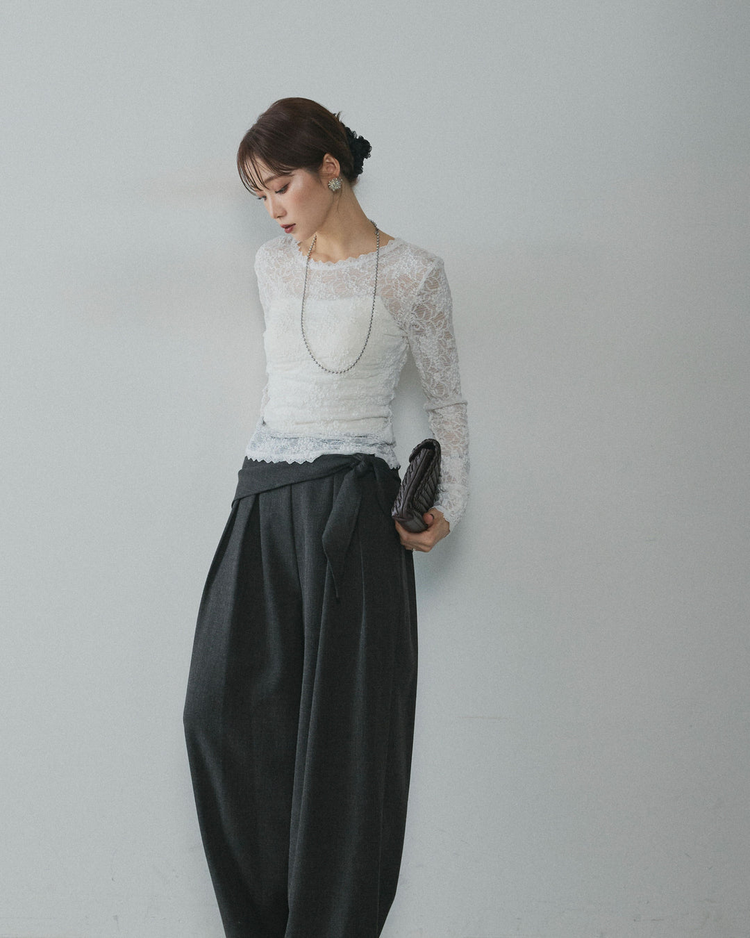 【Allure】[SET]バックオープンレーストップス+スカーフ付ワイドパンツ(2set)