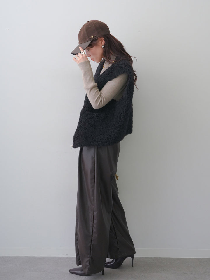 [SET]ショートボアジップベスト+モックネックリブスリムニットトップス+フェイクレザーワイドパンツ(3set)