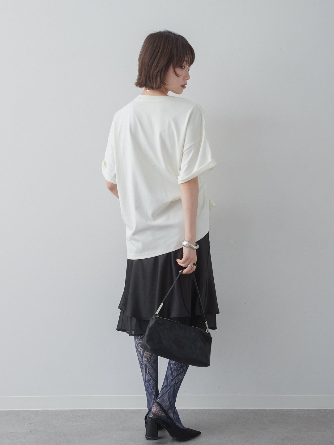 [SET]スタッズロゴTEE+サテンシフォンレイヤードスカート(2set)